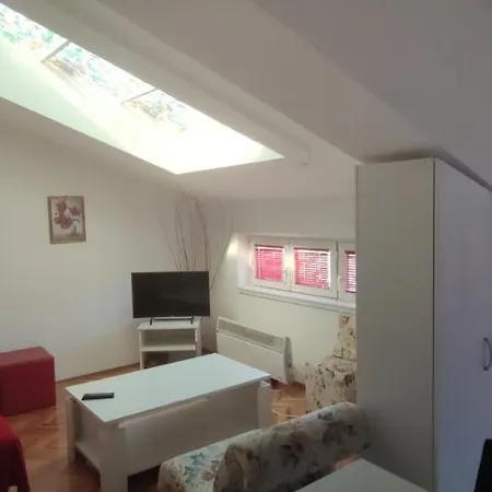 Centrum M Apartment Ohrid